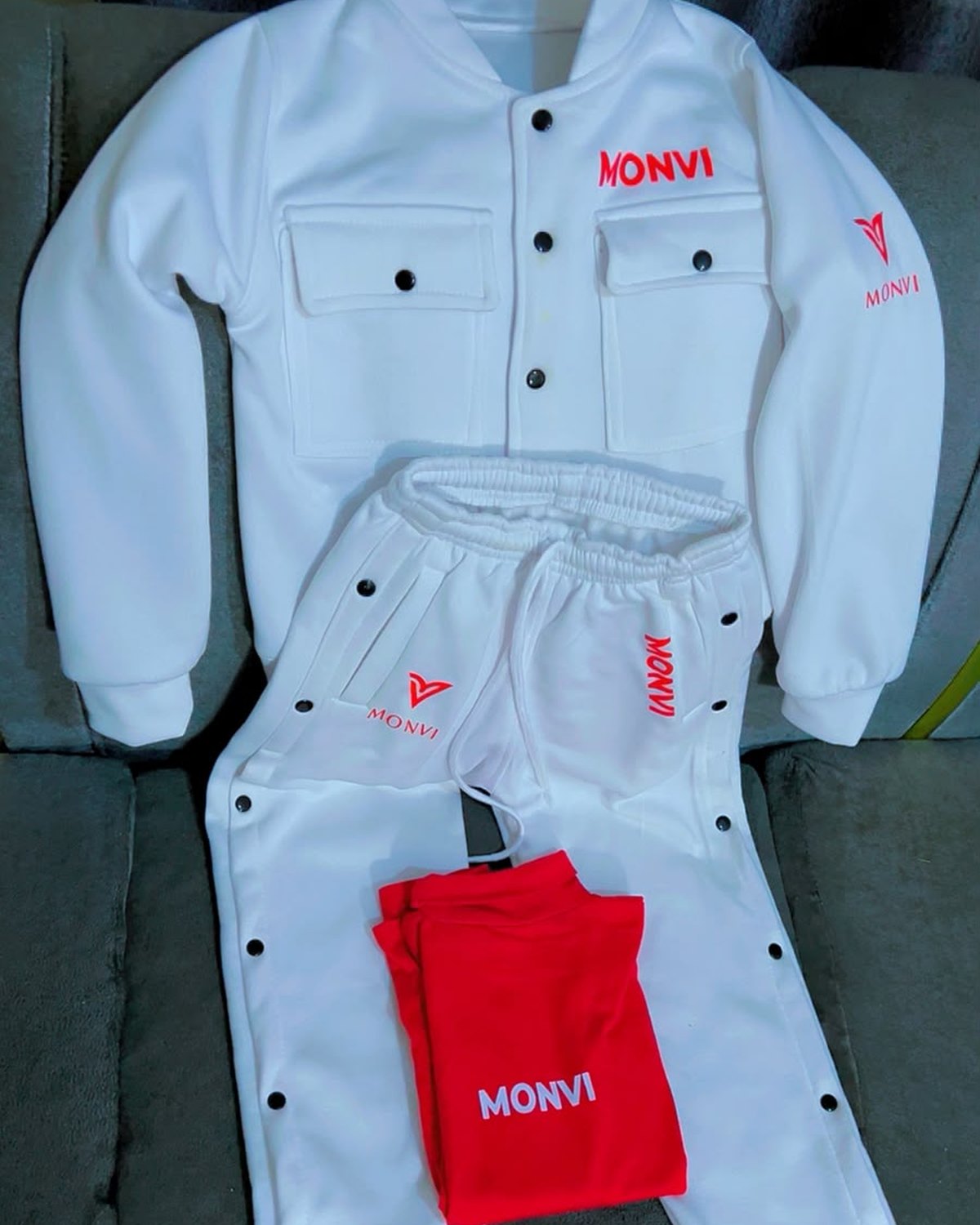 Men’s Two-Piece Lounge Set